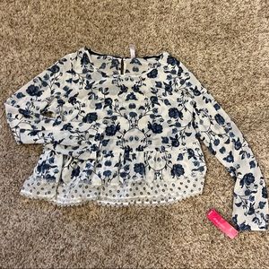 NWT Off white and blue floral blouse